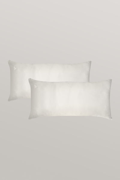 2er Bundle Seidenkissenbezüge in der Größe 40 x 80 cm in creme weiß von Curly N Covered